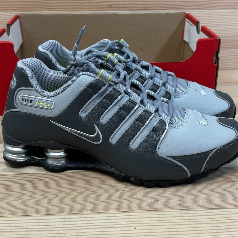 Nike Shox NZ Shoes Wolf Gray/Dark Gray/Highlighter 378341-009 Men's Size 8